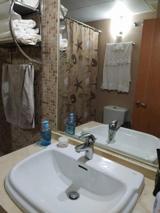 Ferienwohnung Bajo Puerta De Alcazaba Retamar  Exterior foto