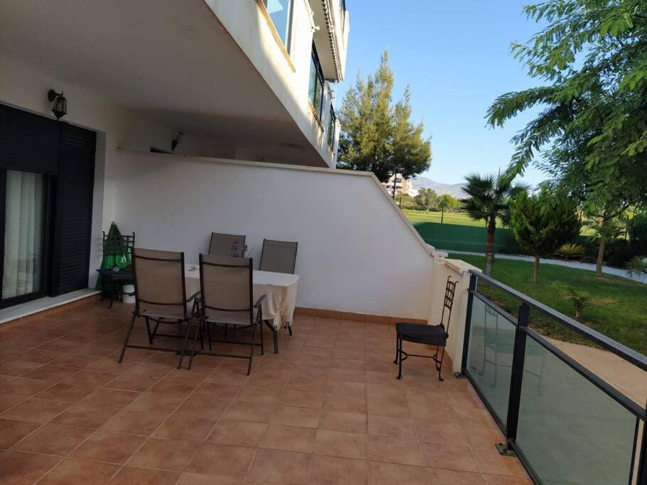 Ferienwohnung Bajo Puerta De Alcazaba Retamar  Exterior foto